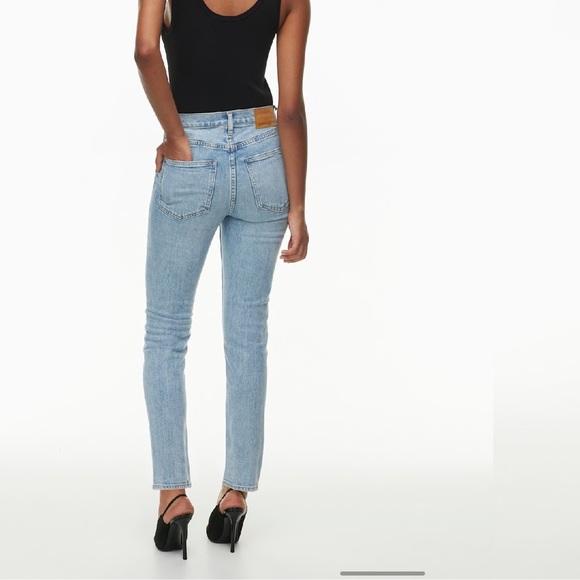 The Yoko High Rise Blue denim slim Vintage-Inspired Jeans - Picture 9 of 11